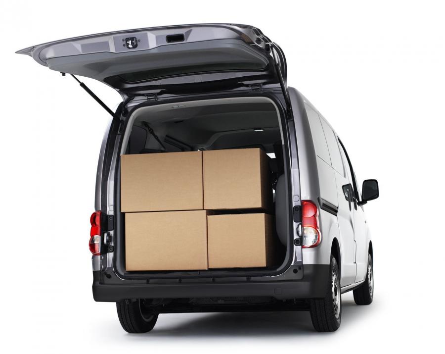  Nissan NV200 2009 года  (фото 18 из 108)